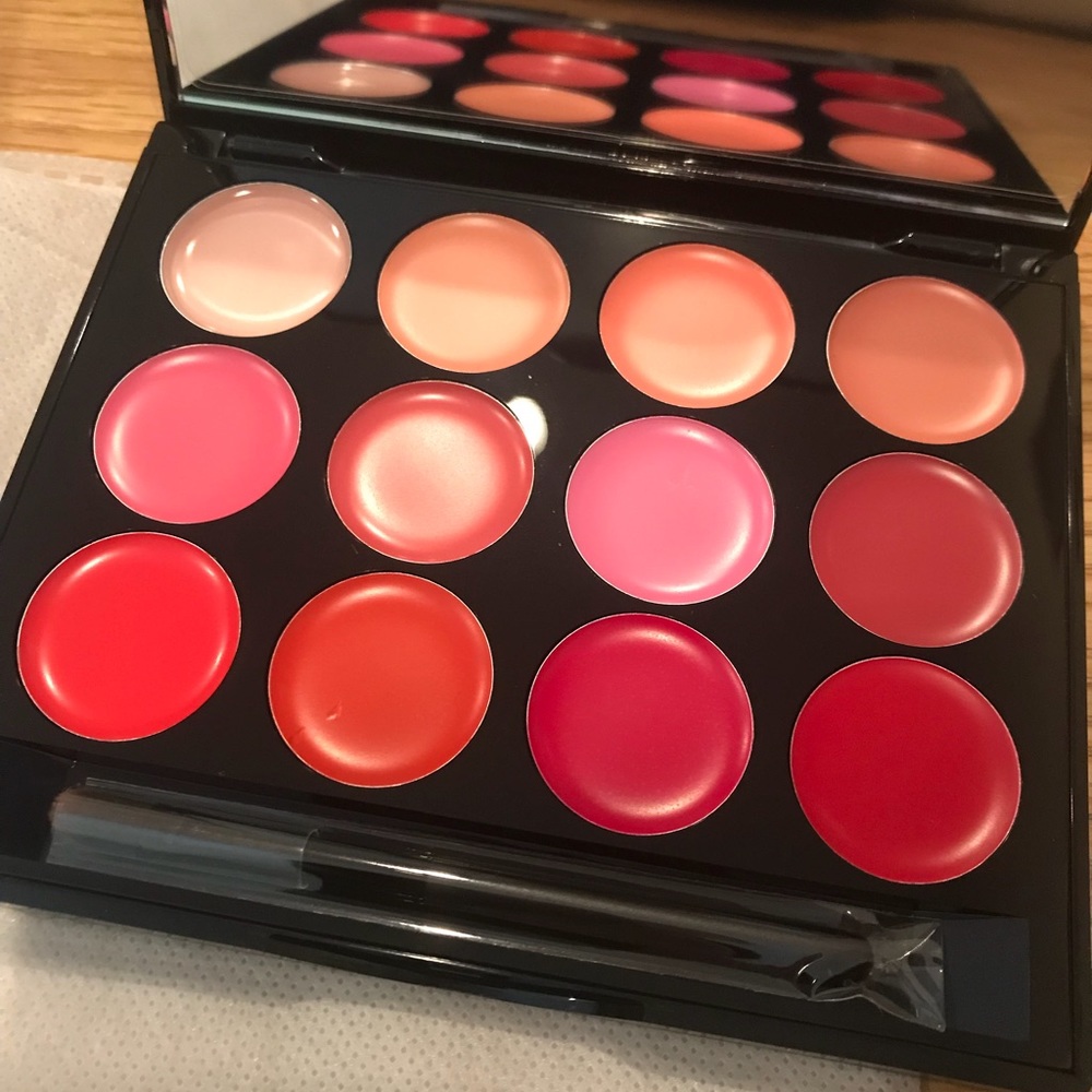 ISH Lip Palette